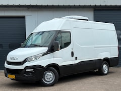 Iveco Daily - 35S13V 2.3 127pk Autom. Kühlkasten L3H2 TREKHAAK