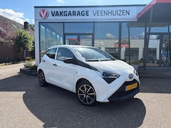 Toyota Aygo - 1.0 VVT-i x-fun|Rijklaar prijs|Lichtmetaal|Airco|Bluetooth|