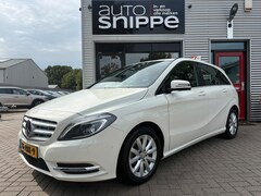 Mercedes-Benz B-klasse - 180 Ambition -AUTOMAAT-DEALER ONDERHOUDEN-1STE EIGENAAR-XENON-CAMERA-AIRCO-CRUISECONTROL-O