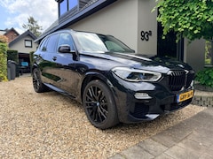 BMW X5 - XDrive45e M-SPORT HIGH Laser/Adap/Pano/22"/Trekh BTW