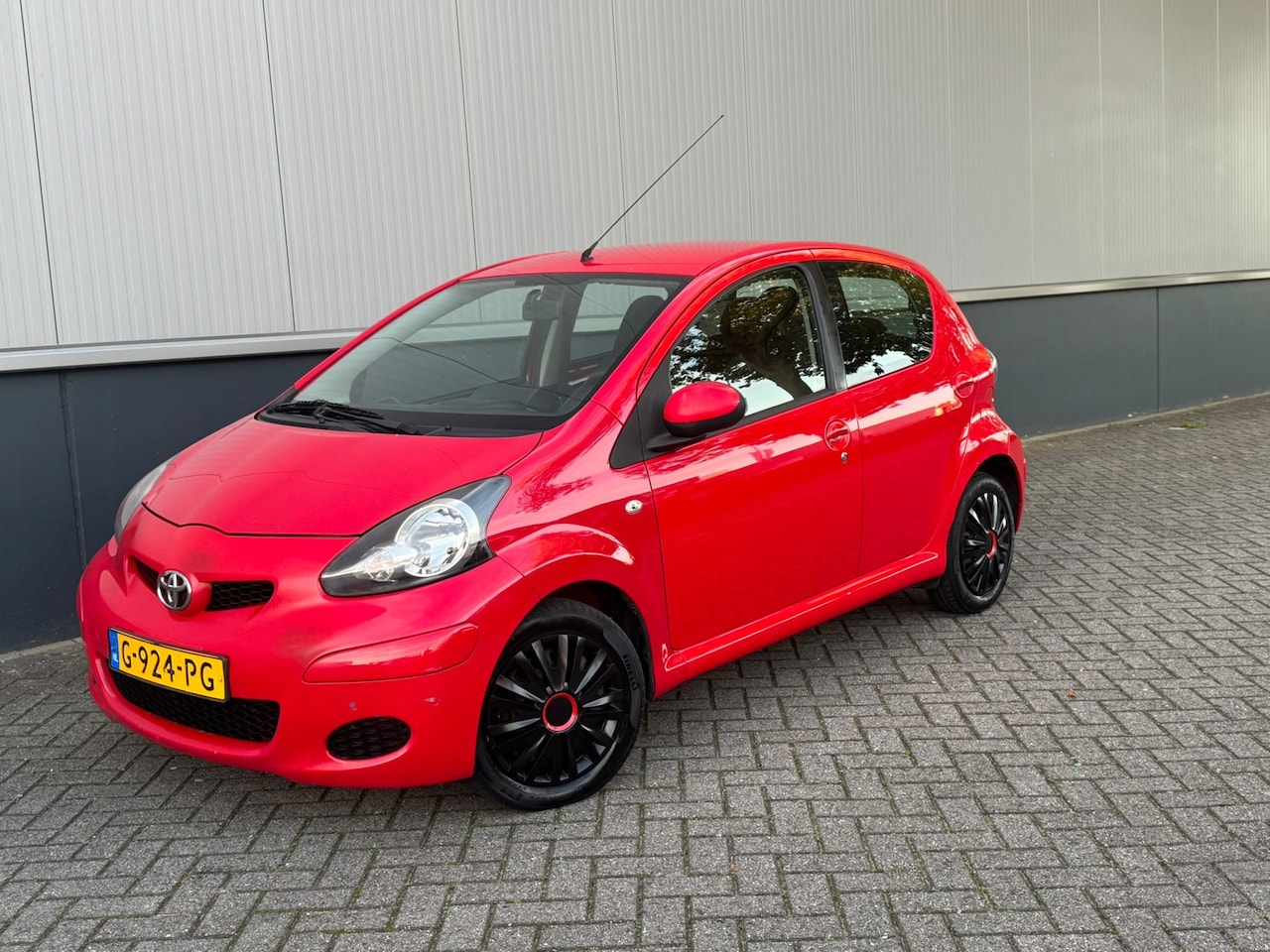 Toyota Aygo - 1.0-12V Access Airco Carplay , nieuwe apk - AutoWereld.nl