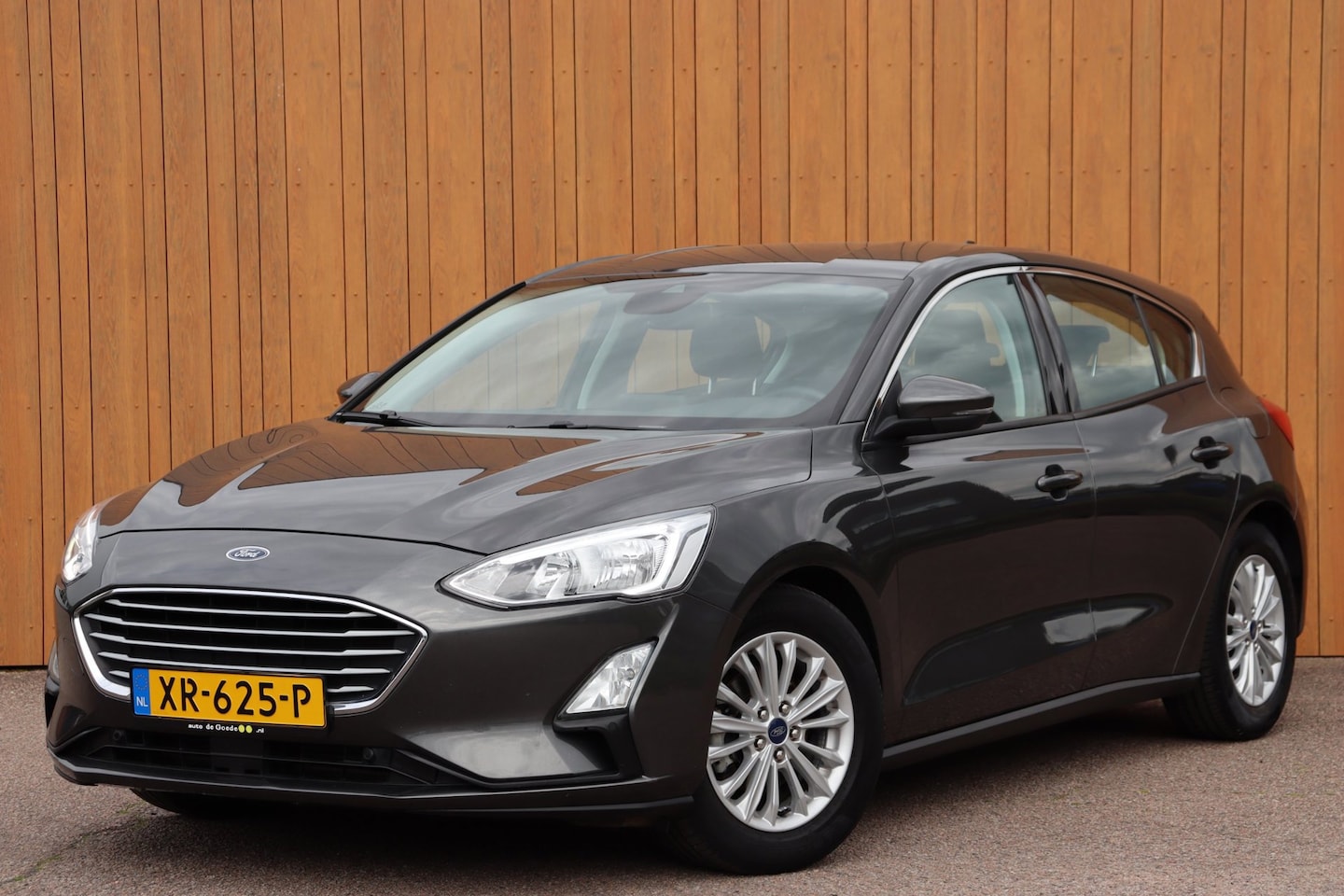 Ford Focus - 1.0 EcoBoost Titanium Business Org.NL trekhaak stoel+raamverw. - AutoWereld.nl