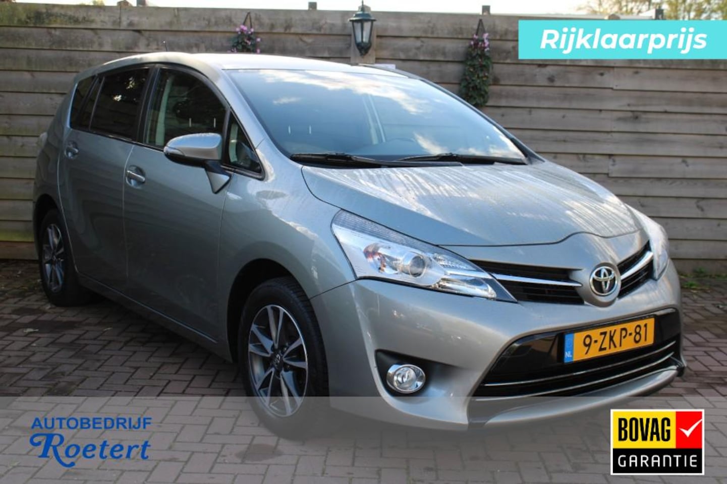 Toyota Verso - 1.8 147pk Business ECC/camera cruise/trekhaak/panodak/stoelverw - AutoWereld.nl