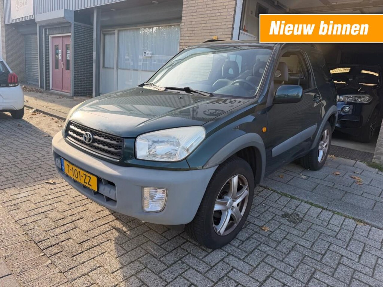 Toyota RAV4 - 2.0-16V VVT-i Sol 4WD 3DRS RIJDT GOED LMV APK 7-2027 - AutoWereld.nl
