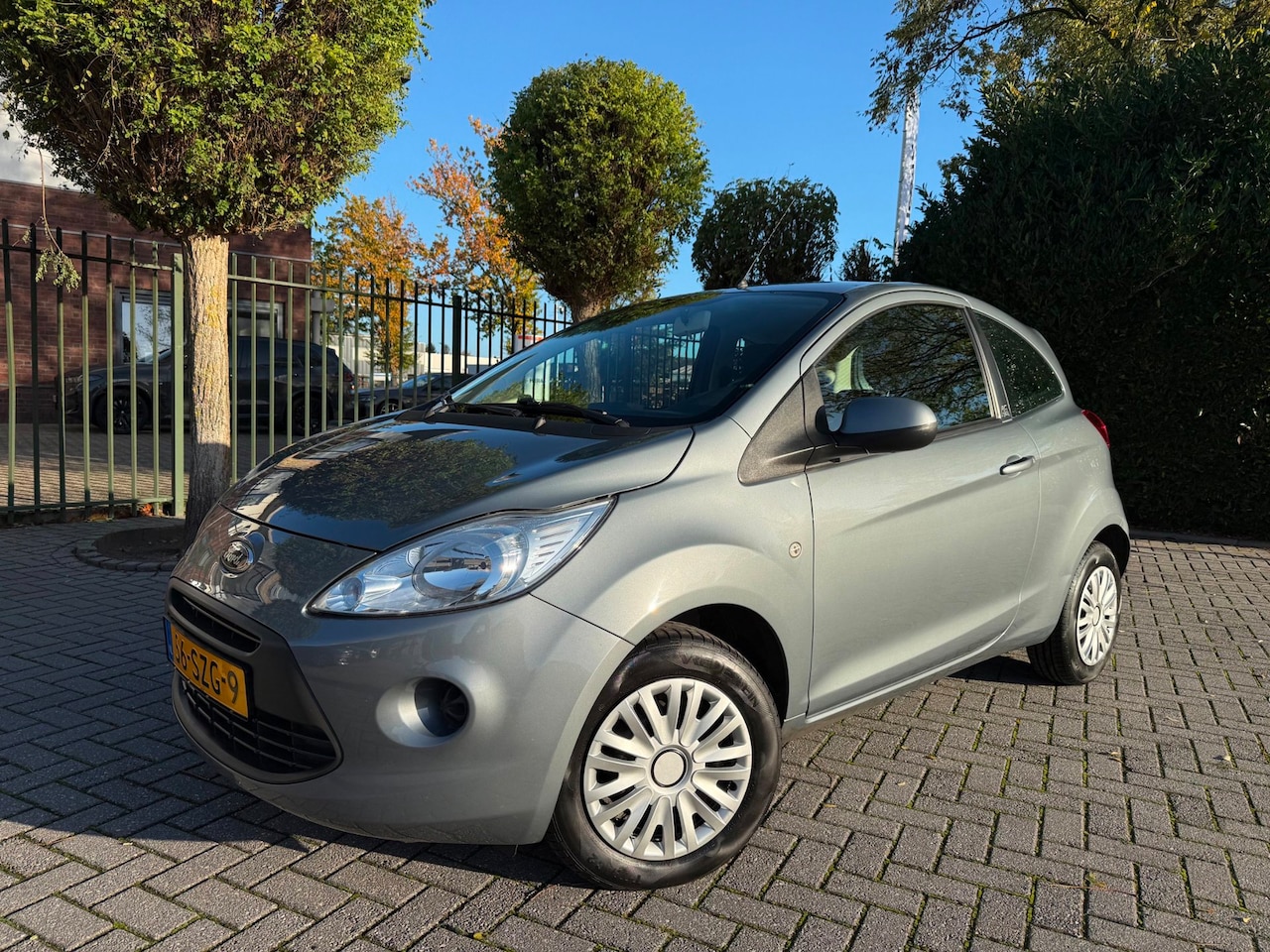Ford Ka - 1.2 Cool & Sound start/stop, AIRCO, Isofix, nieuwe distributieriem en grote beurt - AutoWereld.nl