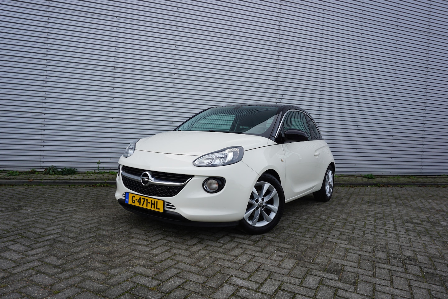 Opel ADAM - 1.0 Turbo BlitZ Airco / Navi / Cruise / Stoel + stuurverw. / Elektr. ramen / Lm velgen / N - AutoWereld.nl