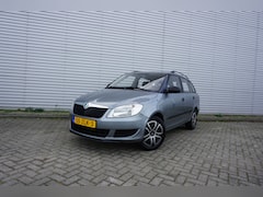 Skoda Fabia Combi - 1.2 TSI Arctic Airco / Elektr. ramen / Trekhaak / NAP / Apk t/m 14-10-2027