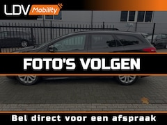 Ford Focus - 1.5 benzine ST-LINE / Automaat / 17 inch / Cruise / Stuurverwarming / boekjes aanwezig
