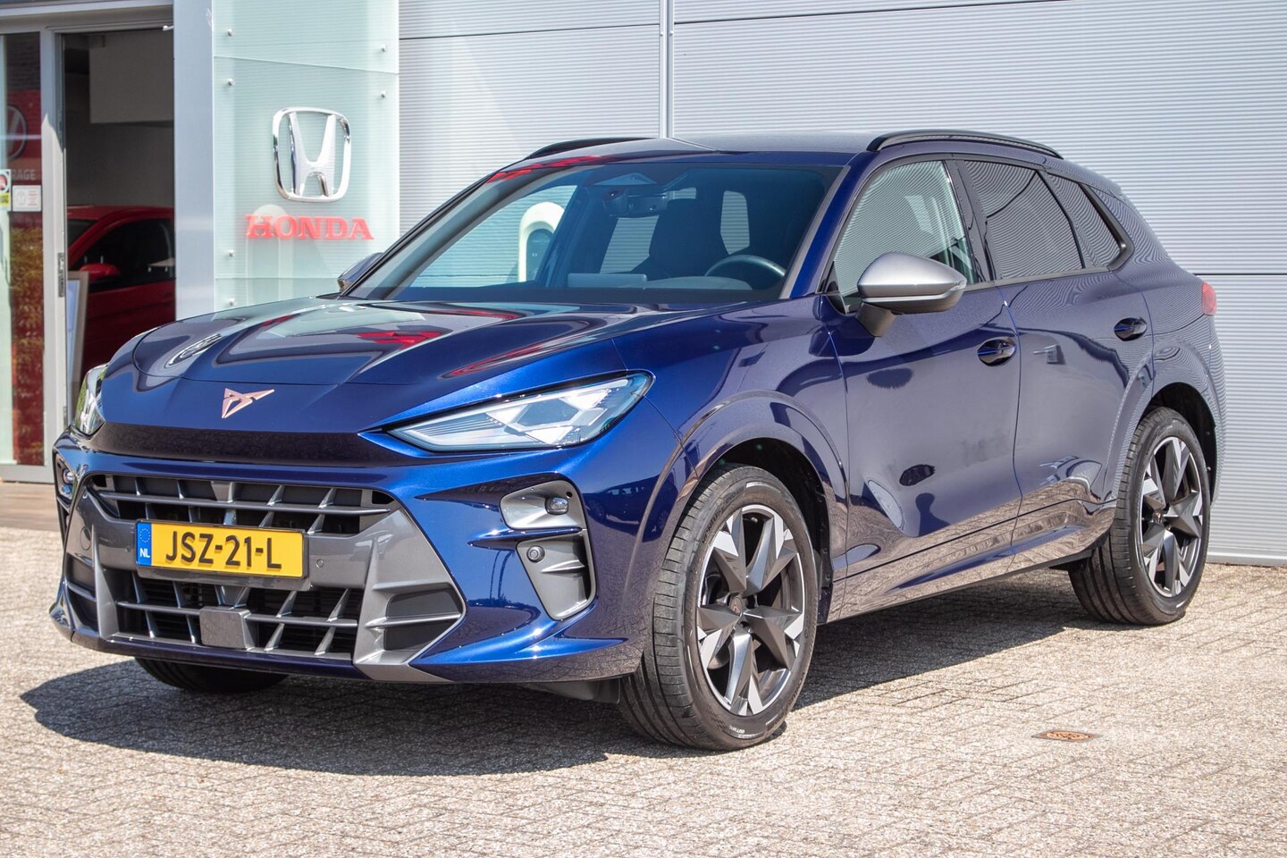 CUPRA Terramar - 1.5 TSI e-Hybrid Business | Adaptieve Cruise | Elek achterklep | Camera | - AutoWereld.nl