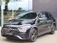 Mercedes-Benz GLA-Klasse - 250 e AMG Line l Trekhaak l Stoelverwarming l Achteruitrij camera