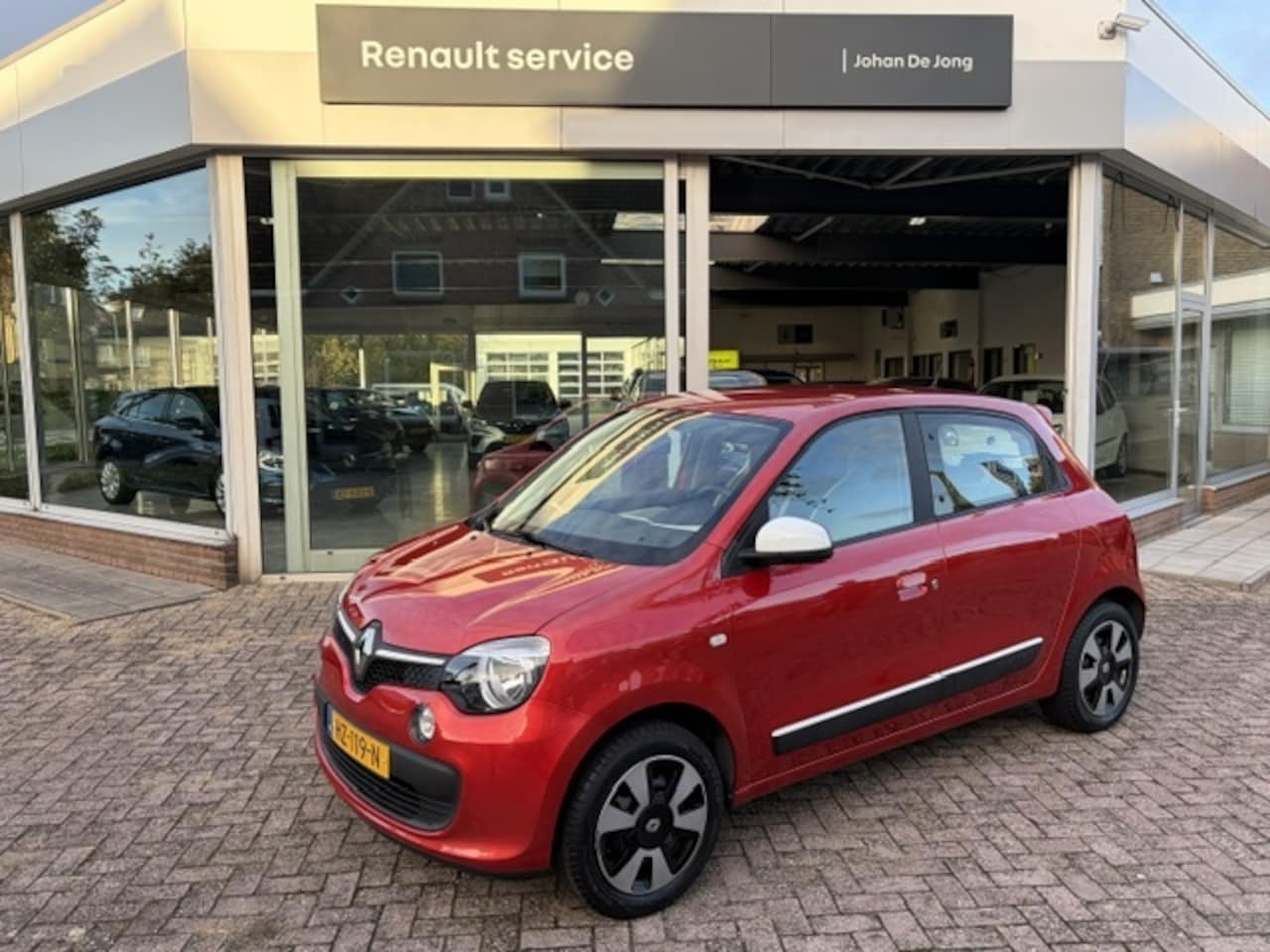 Renault Twingo - 1.0 SCe 70pk S&S Collection - AutoWereld.nl