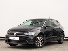 Volkswagen Polo - Life Edition 1.0 70 kW 95 pk TSI | Trekhaak afneembaar | App-connect | Stoelverwarming | C
