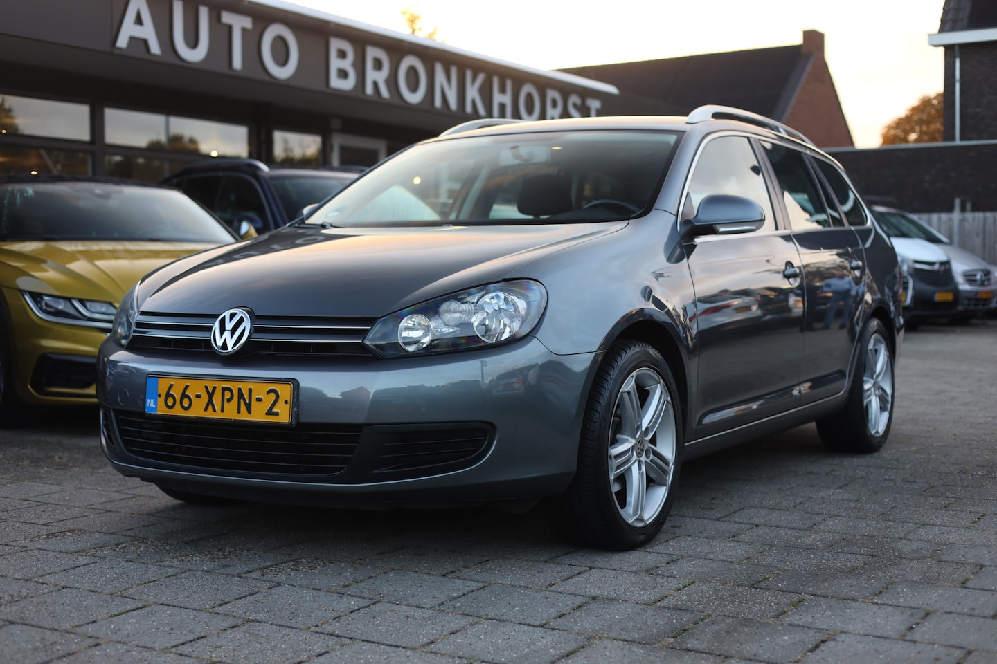Volkswagen Golf Variant - 1.2 TSI BLUEMOTION | NAVI | CLIMA | CRUISE | TREKHAAK - AutoWereld.nl