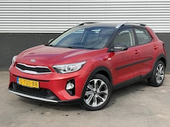 Kia Stonic - 1.0 T-GDi DynamicLine Trekhaak, Navigatie, Airco, Achteruitrijcamera, Cruise control, Nieu