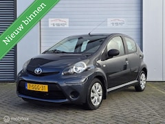 Toyota Aygo - 1.0 VVT-i Now 29000km 1e eigenaar