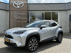 Toyota Yaris Cross - 1.5 Hybrid 115 DYNAMIC STOEL/STUURVERW KEYLESS 17'' LM-VELGEN CLIMA NAVI CAMERA APPLE/ANDR