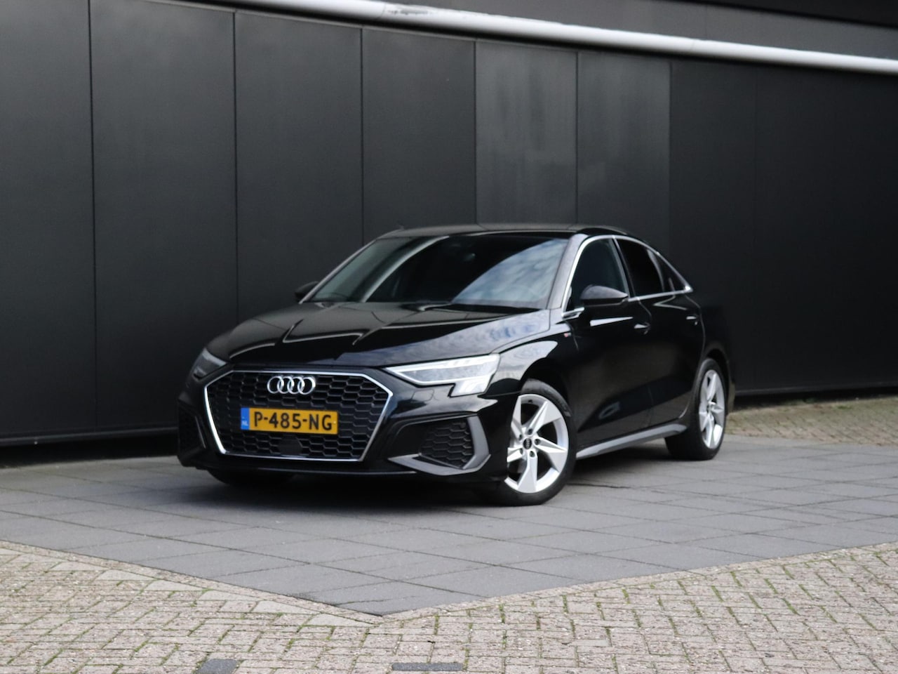 Audi A3 Limousine - 30 TFSI S edition | S LINE | PDC | APPLE CARPLAY | VIRTUAL COCKPIT | CRUISE | NAVI | - AutoWereld.nl