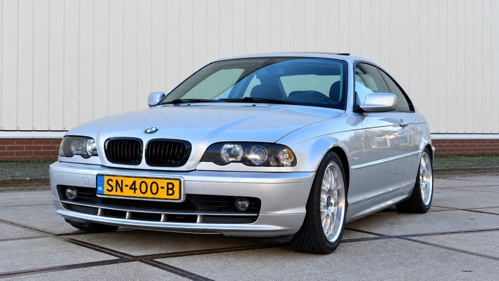 BMW 3-serie Coupé - 318Ci 2001 | Automaat | Schuifdak | Airco | Apk - AutoWereld.nl