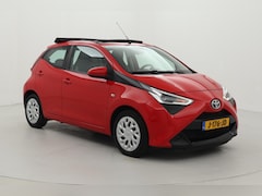 Toyota Aygo - 1.0 VVT-i x-play cabrio | Elektrisch vouwdak | Apple Carplay / Android Auto | Airco | Came