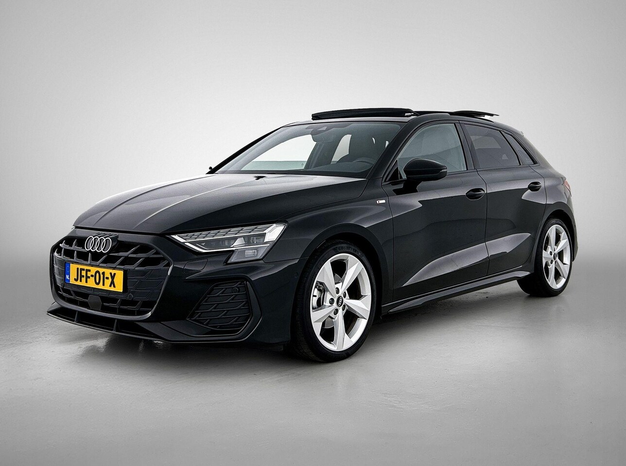 Audi A3 Sportback - 35 TFSI S edition | 2x S-LINE | Panoramadak | SONOS | Matrix | Sfeerverlichting | Stoelver - AutoWereld.nl