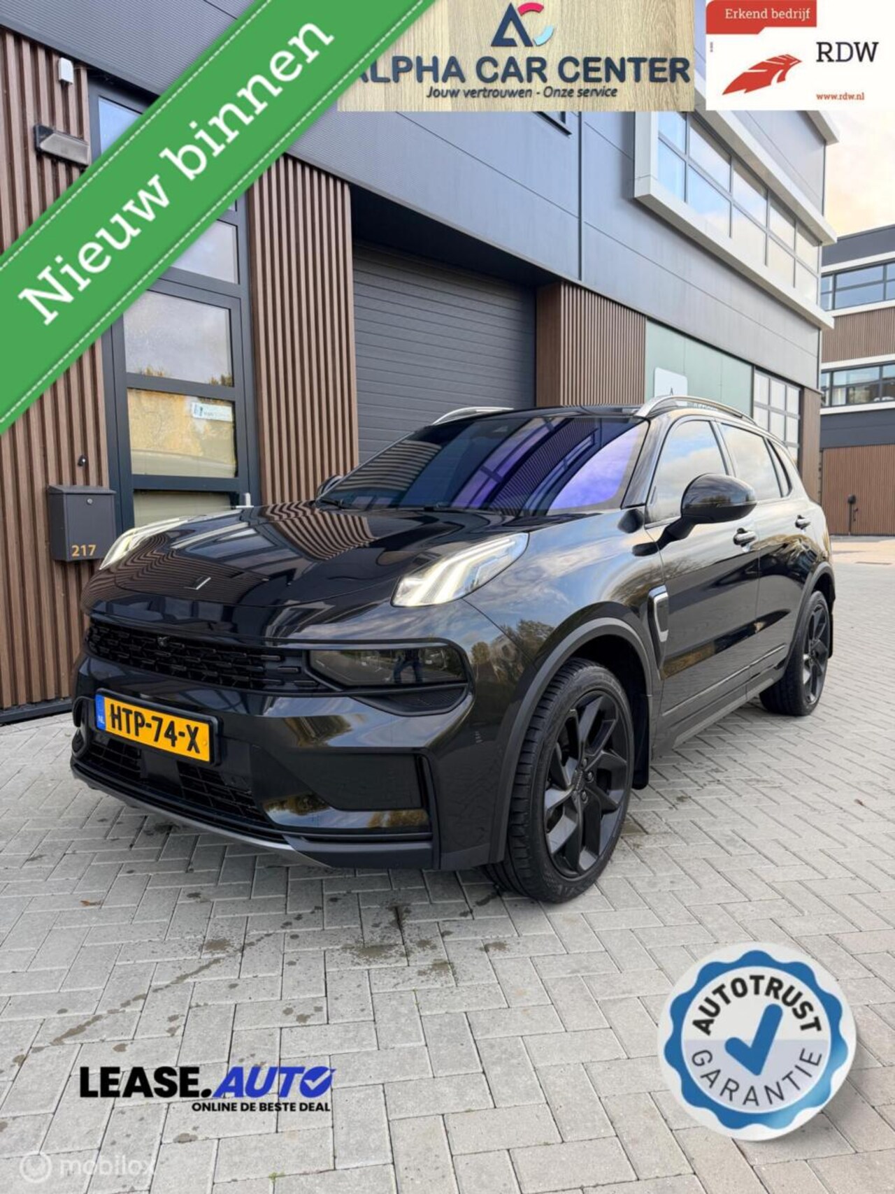 Lynk & Co 01 - 1.5 BLACK/DEALER/PANO/GARANTIE/360CMRA/BTW - AutoWereld.nl