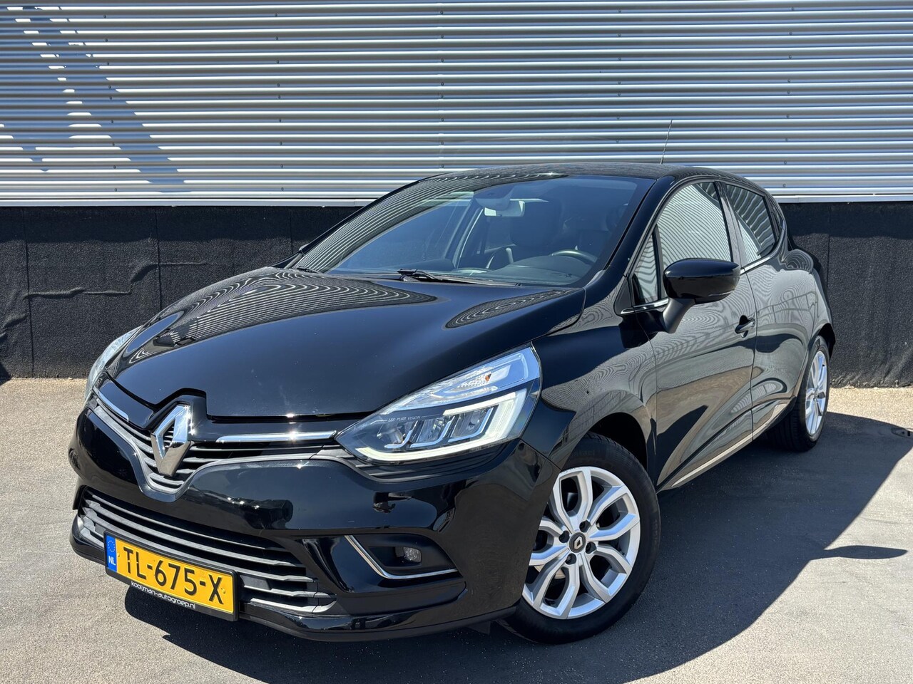 Renault Clio - 0.9 TCe Intens / nederlandse auto, dealer onderhouden, nieuw staat! - AutoWereld.nl
