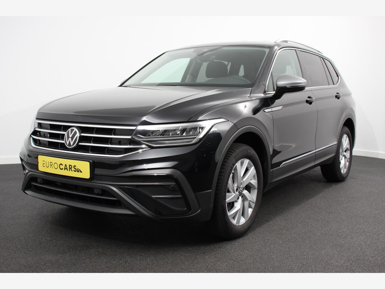 Volkswagen Tiguan Allspace - 1.5 TSI 150pk DSG Life 7p. Navigatie Climate Control Trekhaak afneembaar Elektrische bedie - AutoWereld.nl