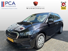 Skoda Fabia - 1.0 TSI Automaat Ambition Business Automaat Automaat/Nieuw model/Trekhaak/Airco-Ecc/Navi