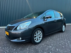 Toyota Verso - 1.8 VVT-i Dynamic Business AUTOMAAT + AIRCO + TREKHAAK