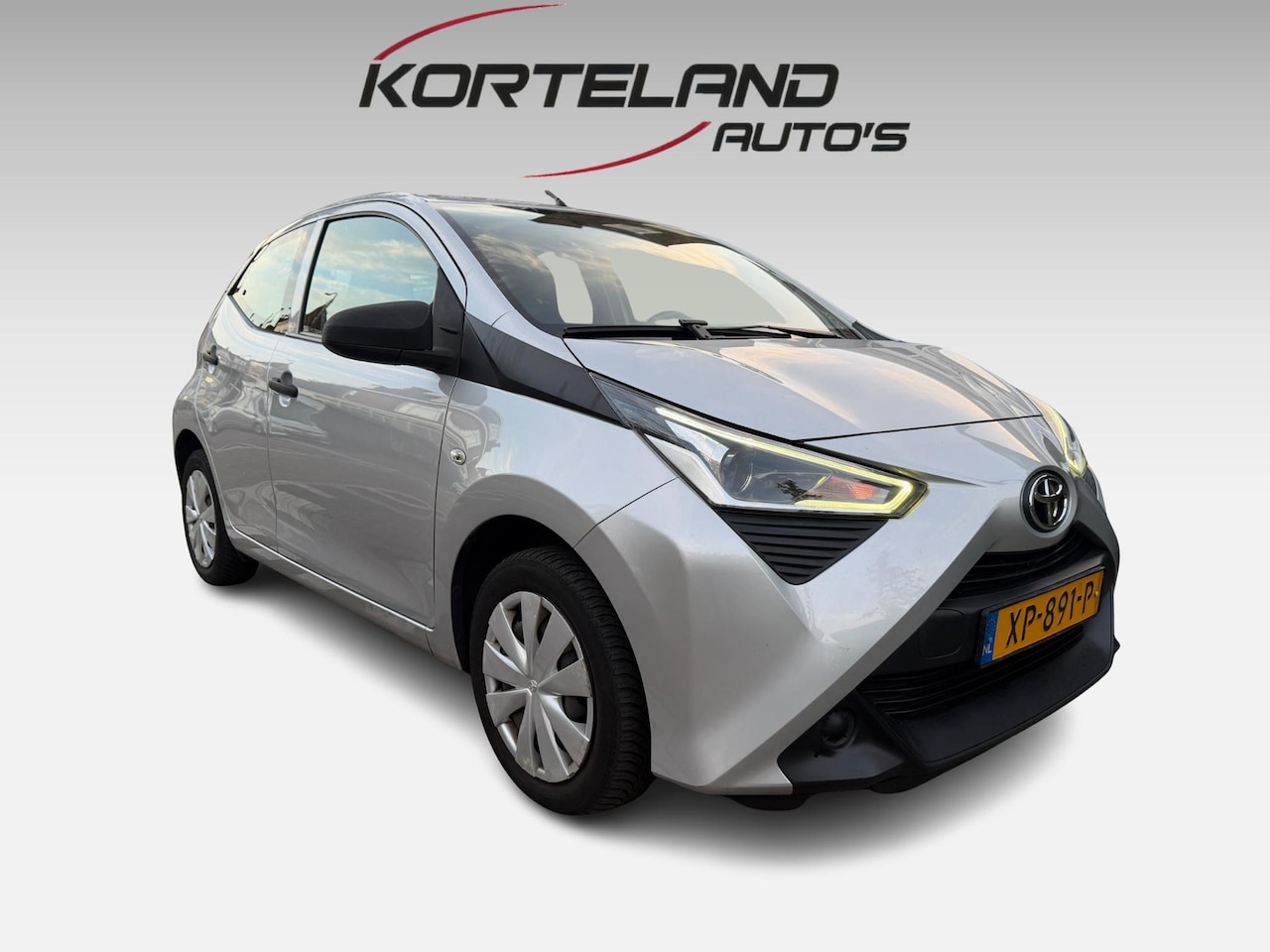 Toyota Aygo - 1.0 VVT-i x-fun l Airco l Bluetooth - AutoWereld.nl