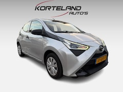 Toyota Aygo - 1.0 VVT-i x-fun l Airco l Bluetooth Nieuwe koppeling