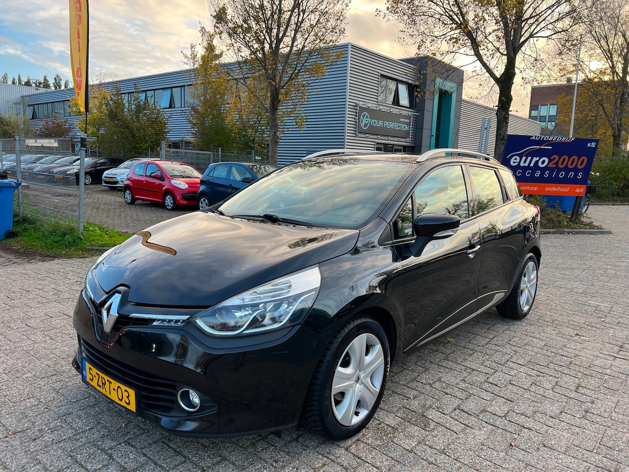 Renault Clio Estate - 1.5 dCi ECO Night&Day - AIRCO - NETJES ! - AutoWereld.nl