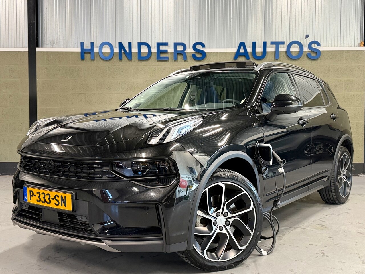 Lynk & Co 01 - 1.5 BLACK EDITION | TREKHAAK AFN. | ORIG.NL | NAP | PANO | ZWART | ADPT.CRUISE | 360 CAM | - AutoWereld.nl