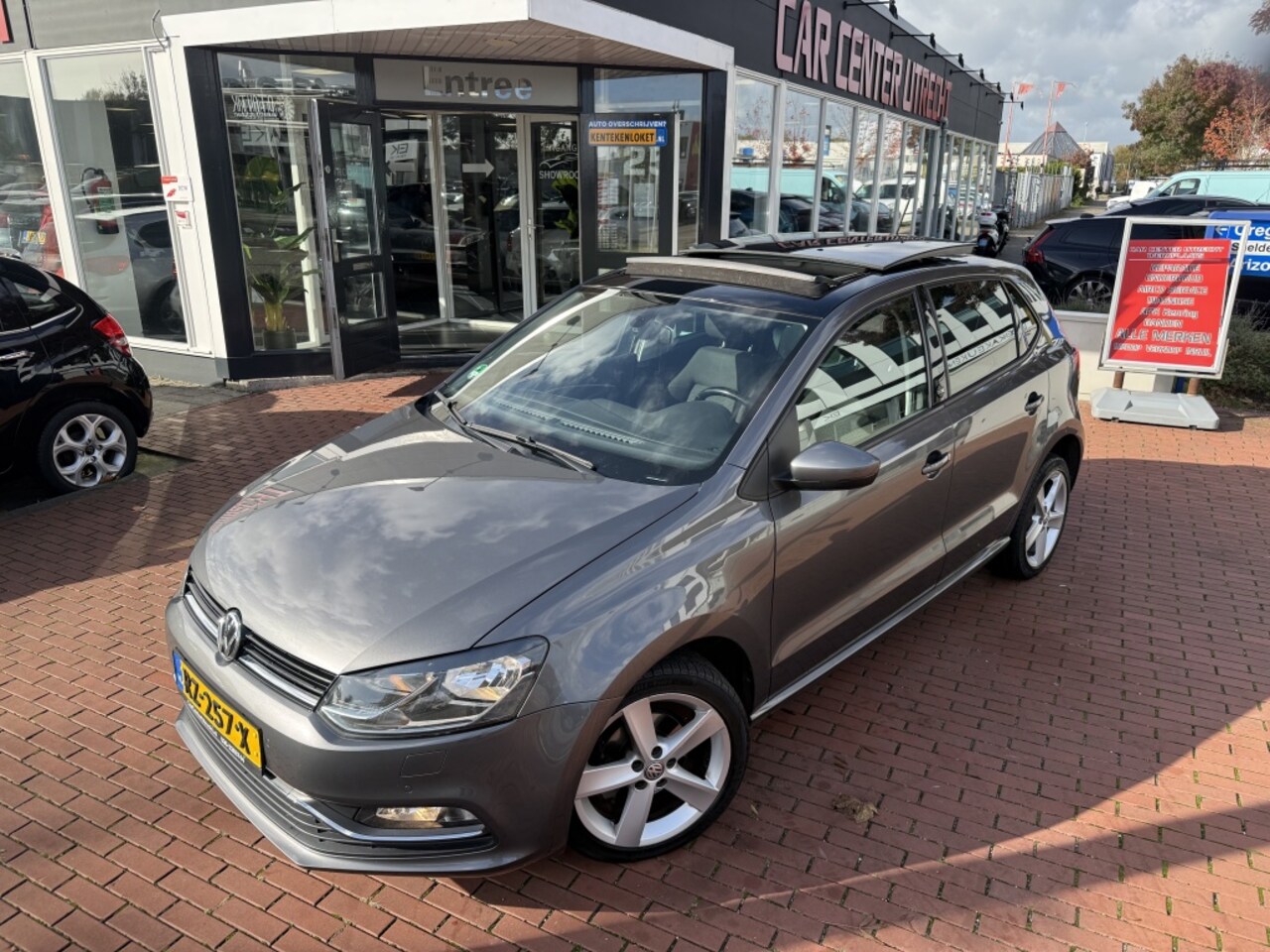Volkswagen Polo - 1.0 Comfortline Connected Series 1.0 Comfortline Connected Series - AutoWereld.nl