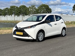 Toyota Aygo - 1.0 VVT-i x-now Airco, cruise