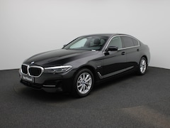BMW 5-serie - Berline 530e | Automaat | Achteruitrijcamera | Parkeersensoren | Climate Control | Stoelve
