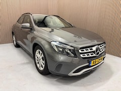 Mercedes-Benz GLA-Klasse - 180 Business Solution | Automaat | Navigatie | Grijs