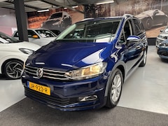 Volkswagen Touran - 1.2 TSI Comfortline 7persoons / Navi