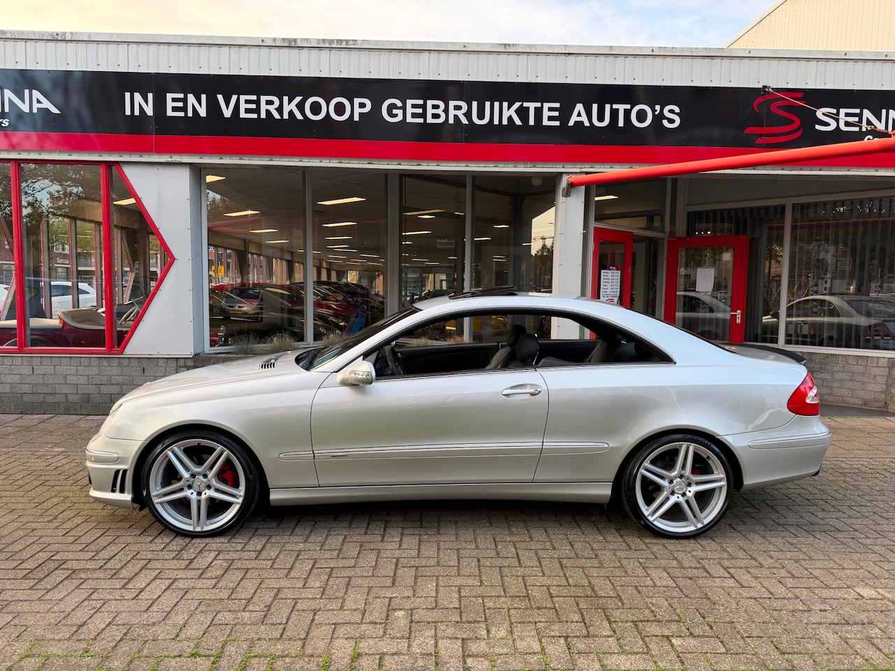 Mercedes-Benz CLK-klasse Coupé - 240 Aut - AMG Styling - Uniek !! - AutoWereld.nl