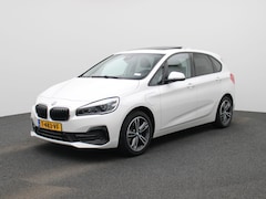 BMW 2-serie Active Tourer - 225xe iPerformance High Executive | PANORAMADAK | ELEKTRISCHE STOELEN | ACHTERUITRIJCAMERA