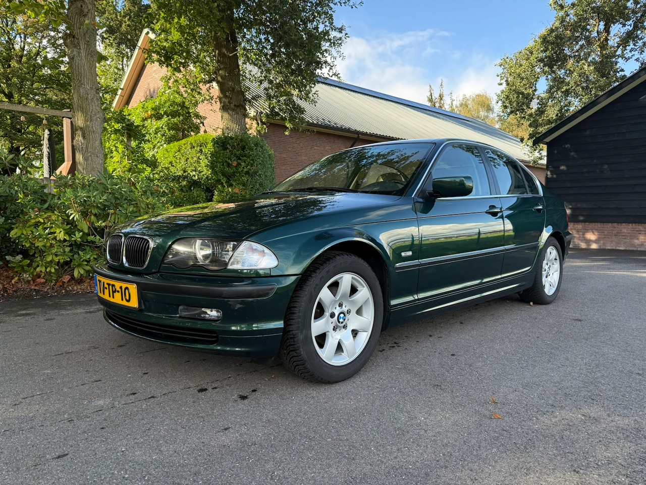 BMW 3-serie - Uniek!! 318i Executive - AutoWereld.nl