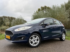 Ford Fiesta - 1.0 Style Ultimate | Navi | Airco | BT/USB/12V | 15" Velgen | PDC | Cruise | LED | Goed On