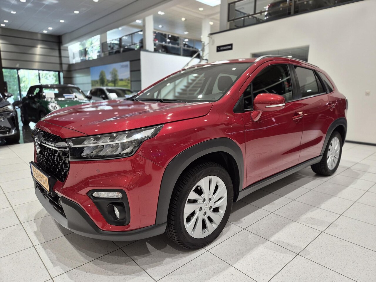 Suzuki S-Cross - 1.4 Boosterjet Select Smart Hybrid | Camera | Adaptive Cruise Control | Apple CarPlay / An - AutoWereld.nl