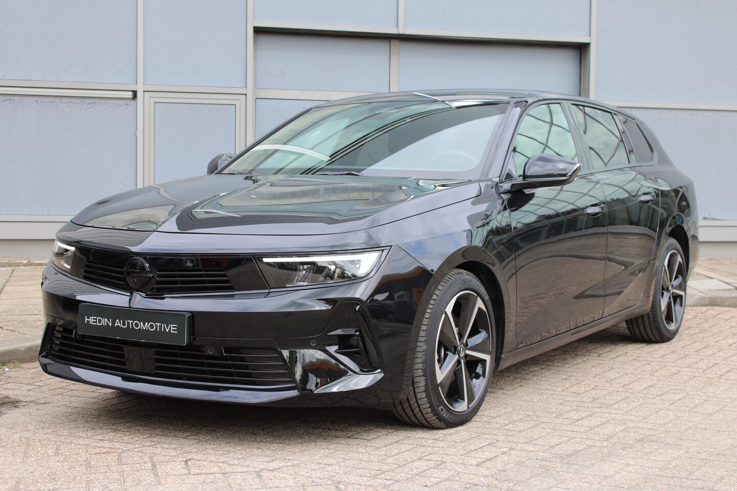 Opel Astra Sports Tourer - 1.2 Turbo 130PK GS Aut. | Navigatie | Climate control | Camera | Adapt. cruise | Stoel/stu - AutoWereld.nl