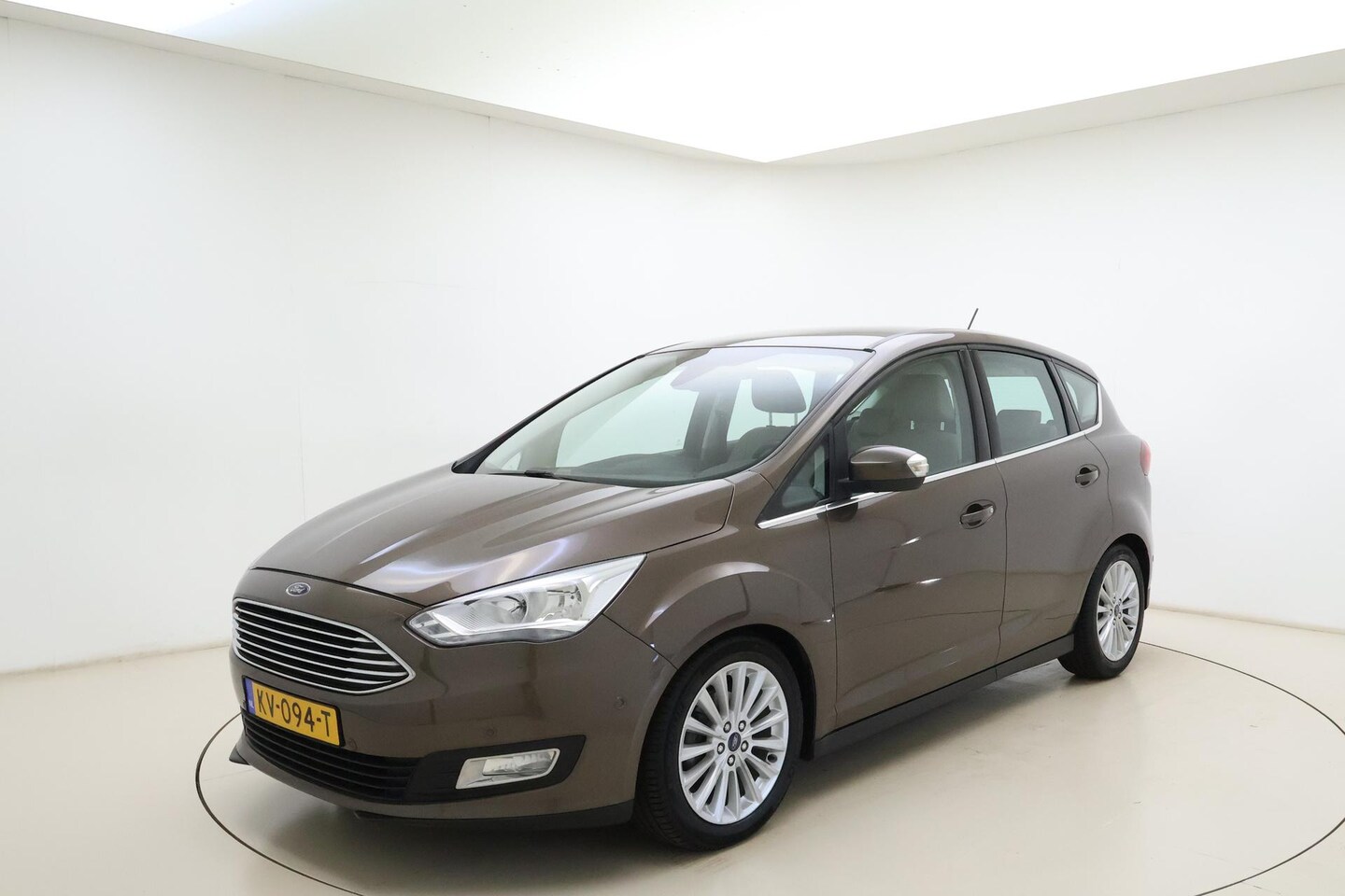 Ford C-Max - 1.0 Titanium 125pk | Navigatie | Camera | Climate Control | Lederen Bekleding | Stoel - Vo - AutoWereld.nl