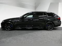 BMW 5-serie Touring - 530e xDrive M Sport / M sport Bodykit / Elektr. verstelbare voorstoelen / 20'' LMV / Stoel
