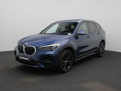 BMW X1 - sDrive18i Executive | PANORAMADAK | GROOT SCHERM NAVIGATIE | TREKHAAK | 12 MAANDEN BOVAG G
