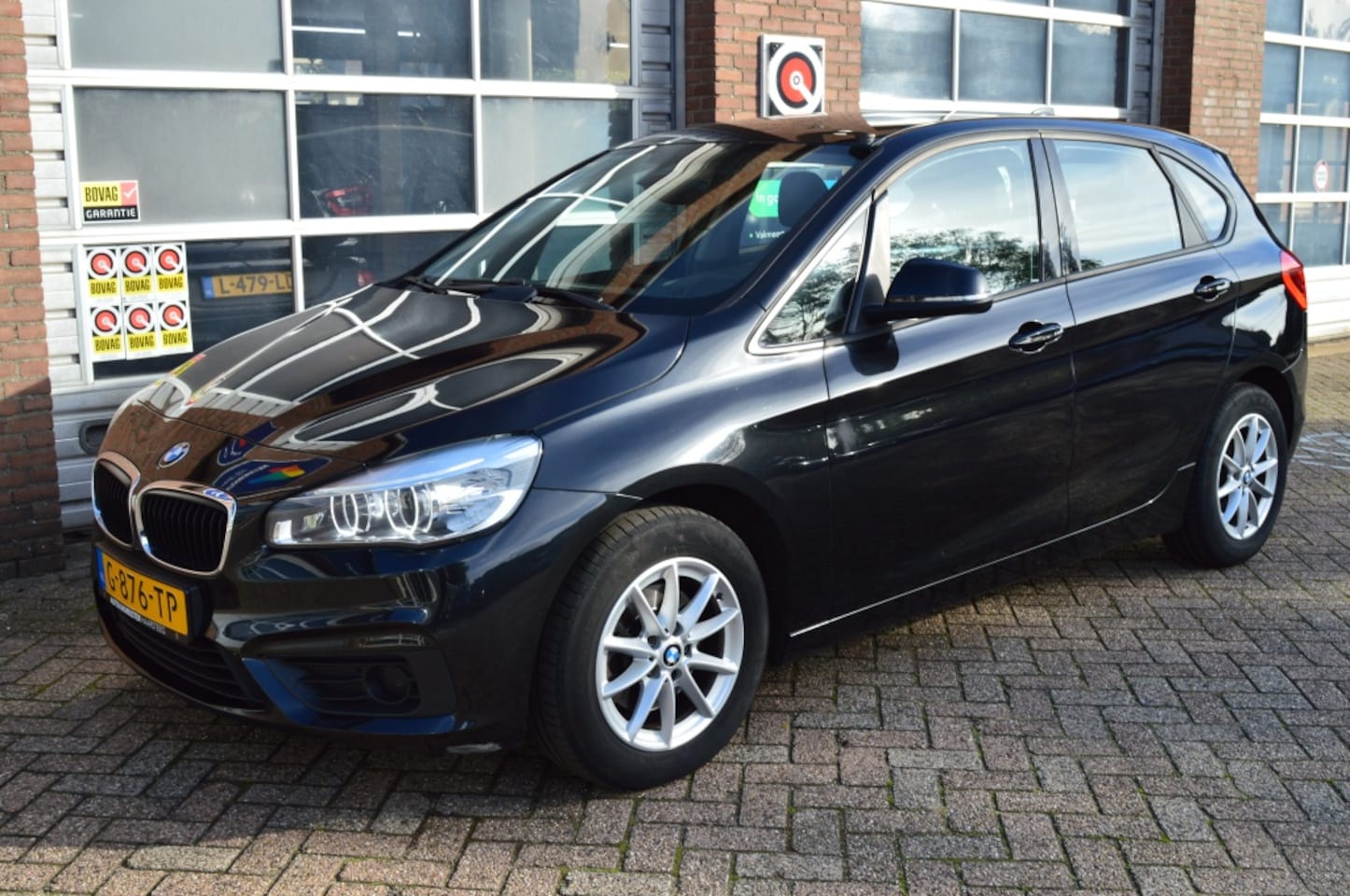 BMW 2-serie Active Tourer - 216d Luxury 216d Luxury - AutoWereld.nl