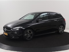 Mercedes-Benz B-klasse - 200 Business | SOH 98.6% | Leder/Alcantara | Camera | AMG-Line | Park assist | Cruise cont