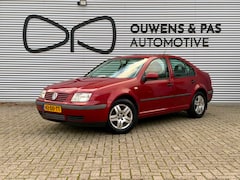 Volkswagen Bora - 1.6 Trendline NIEUWE APK